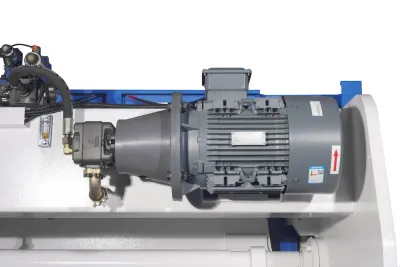Фото MetalTec HBM 160/3200C Листогибочные гидравлические прессы с ЧПУ контроллером TP10S в интернет-магазине ToolHaus.ru