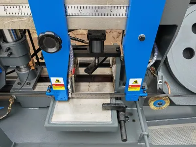 Фото MetalTec BS 350 CH ленточнопильный станок для резки металла под углом 90° в интернет-магазине ToolHaus.ru