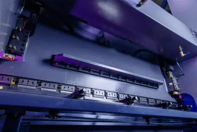 Фото MetalTec HBC 170/3200 Листогибочные гидравлические прессы с ЧПУ в интернет-магазине ToolHaus.ru