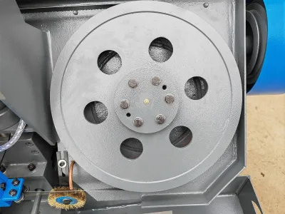 Фото MetalTec BS 350 CH ленточнопильный станок для резки металла под углом 90° в интернет-магазине ToolHaus.ru